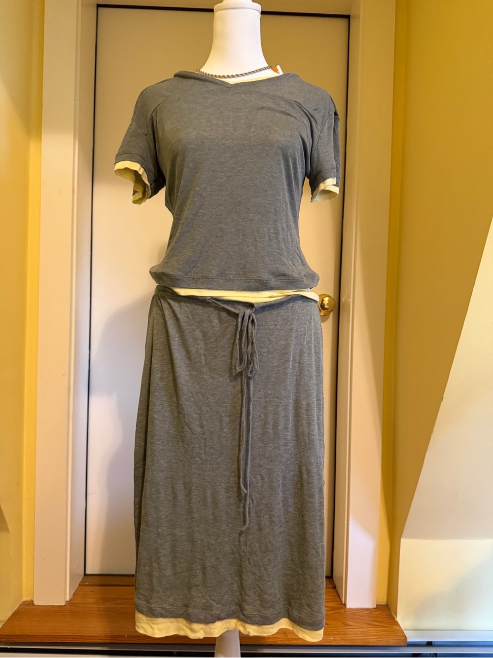 Five by Flynn layered top and midi skirt